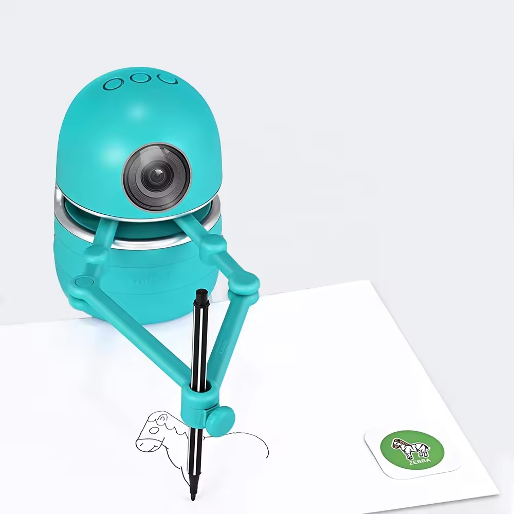QUINCY Chytrý edukatívny robot - Výučba kreslenia, pravopisu a matematiky