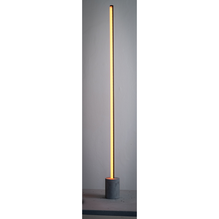 AEMBER chytrá stojací LED lampa | Ovládání pomocí aplikace