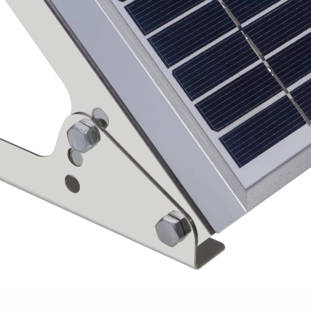 Solární provzdušňovač jezírka AP010 – 4400 mAh baterie, 3 režimy provozu, 15 W panel
