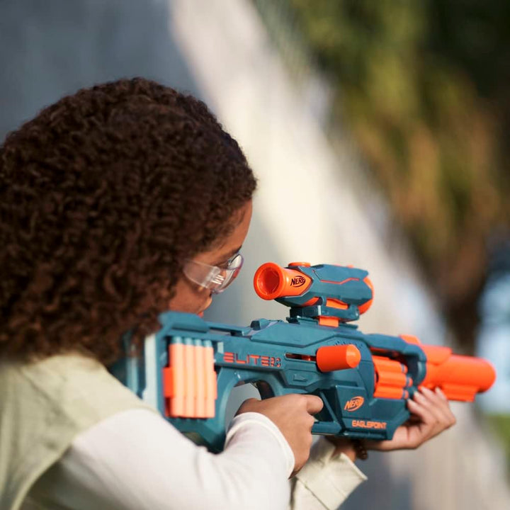 NERF Elite 2.0 Eaglepoint RD-8 – blaster s bubnovým zásobníkem, zaměřovačem a 16 šipkami